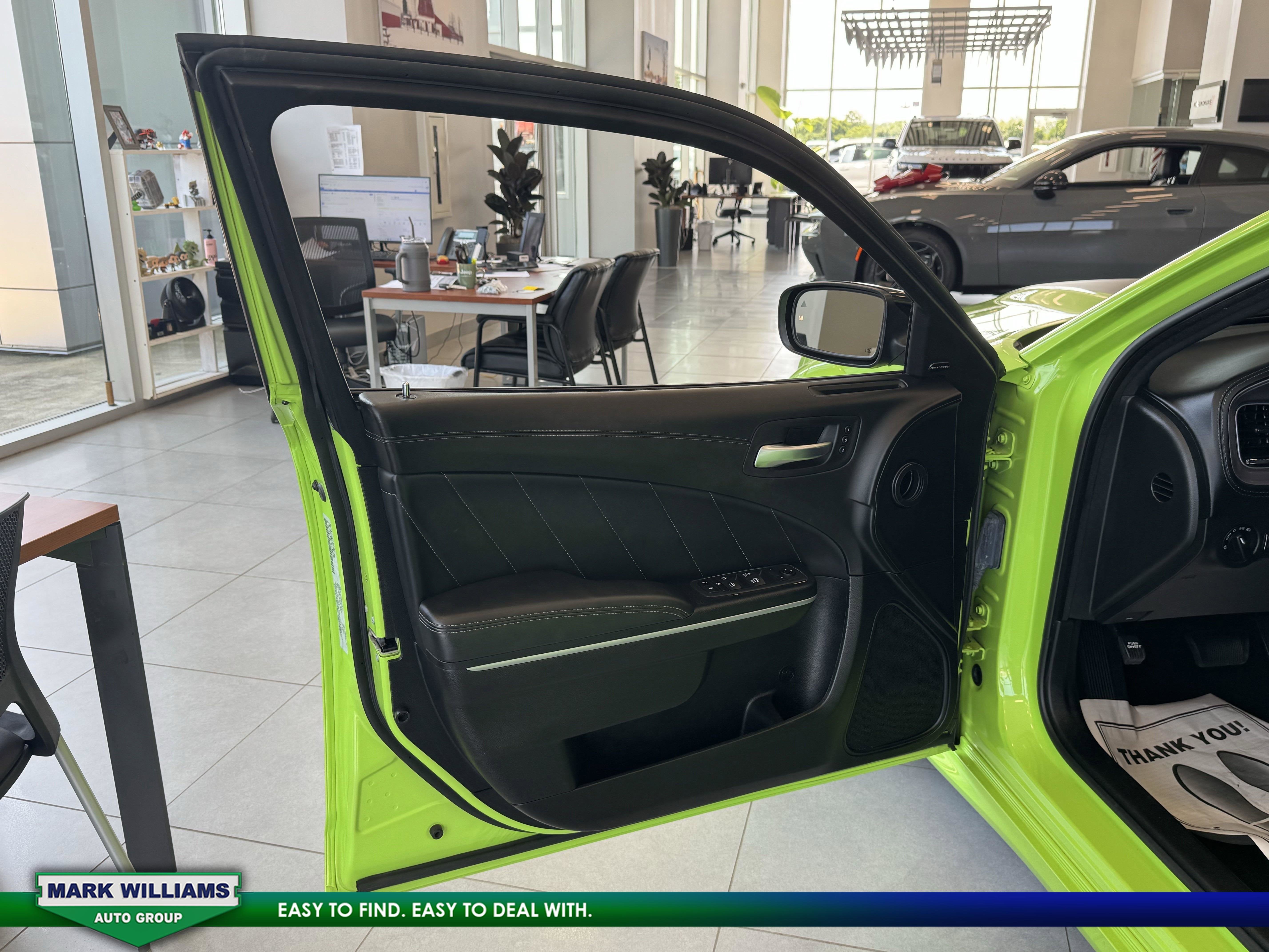 2023 Dodge Charger R/T Scat Pack Widebody