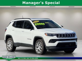 2024 Jeep Compass Latitude Lux