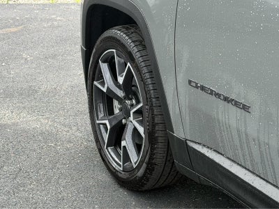 2026 Jeep Cherokee Overland