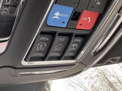 2026 Jeep Cherokee Overland