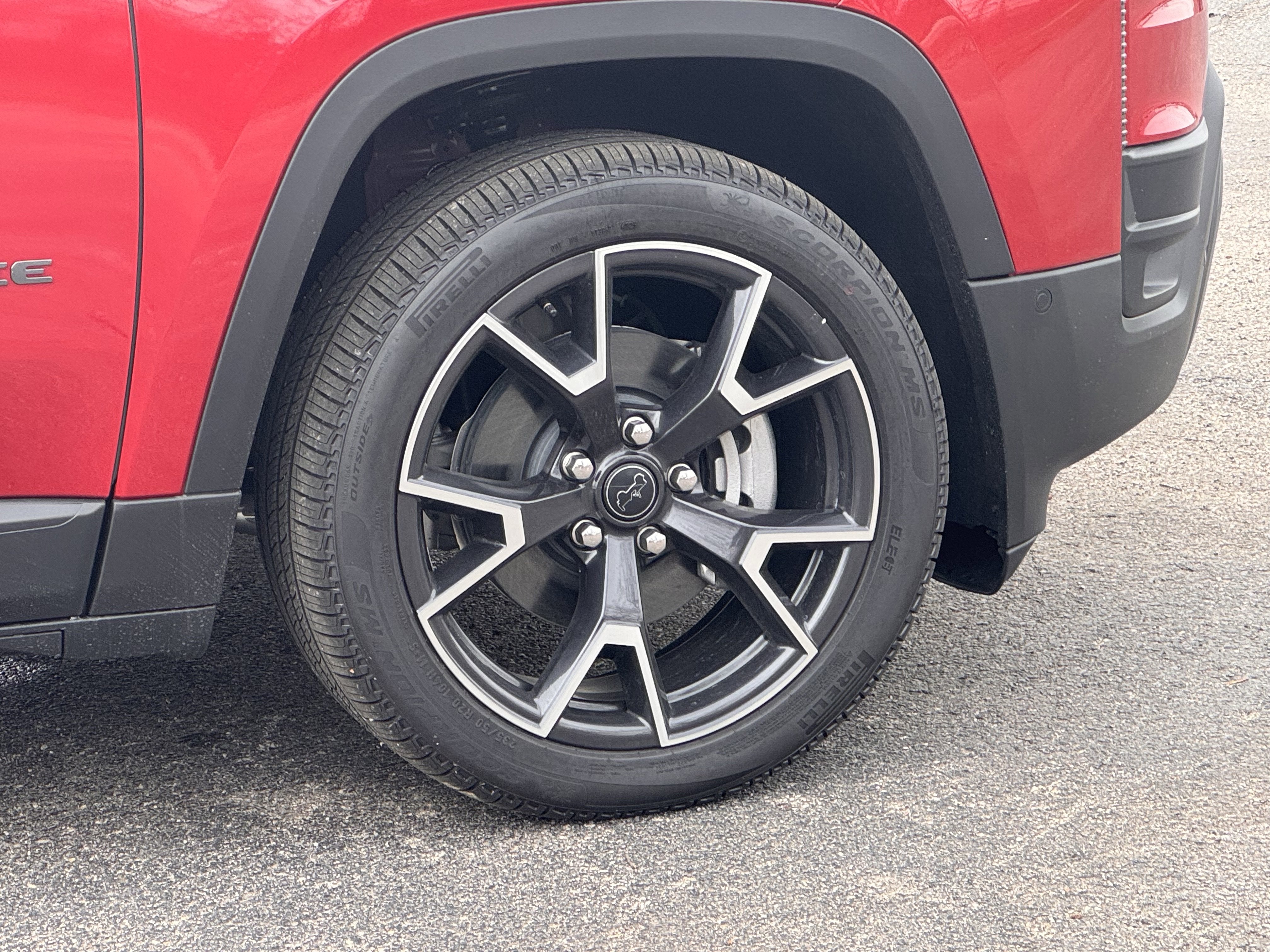 2026 Jeep Cherokee Overland