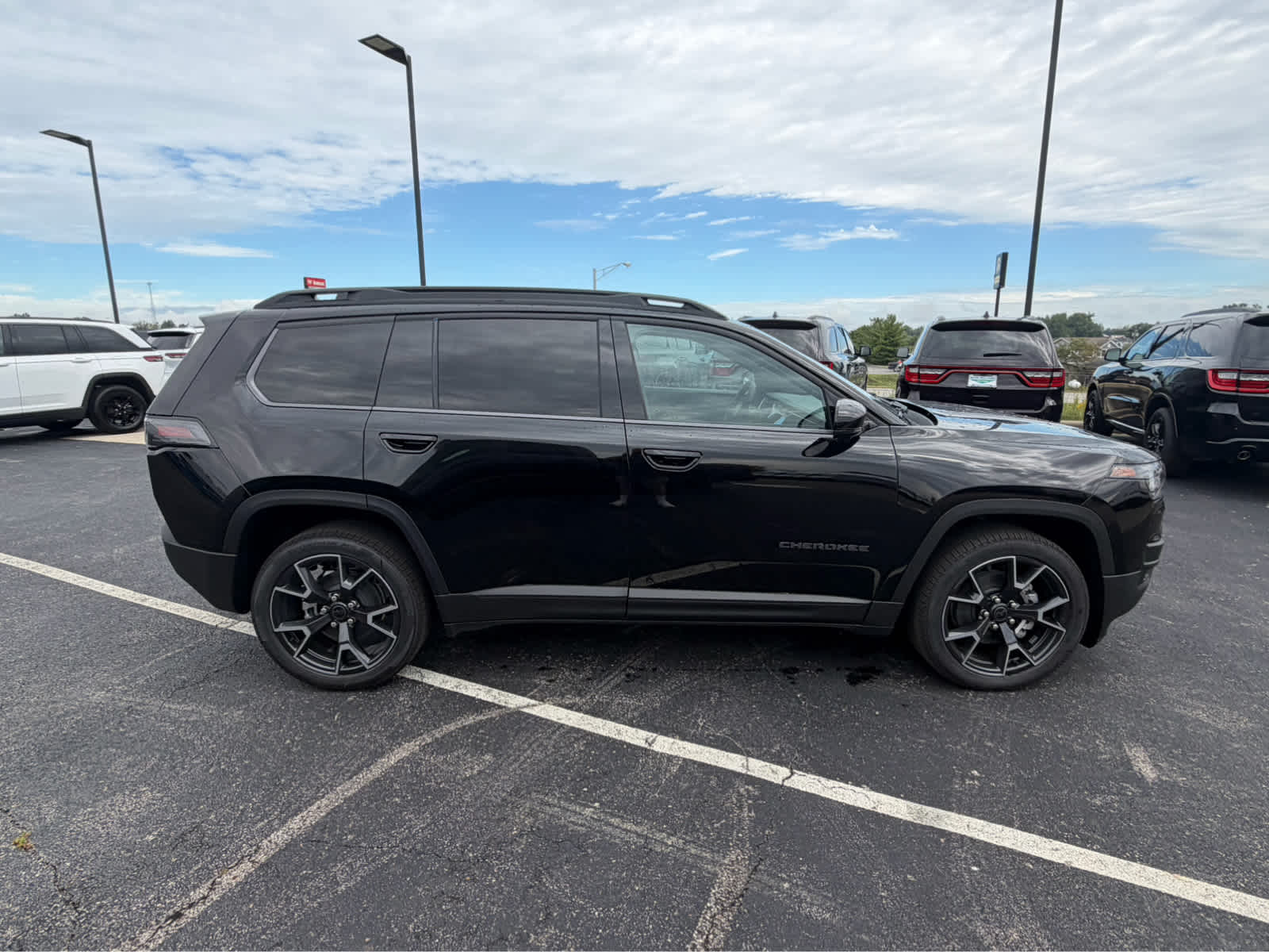 2026 Jeep Cherokee Overland