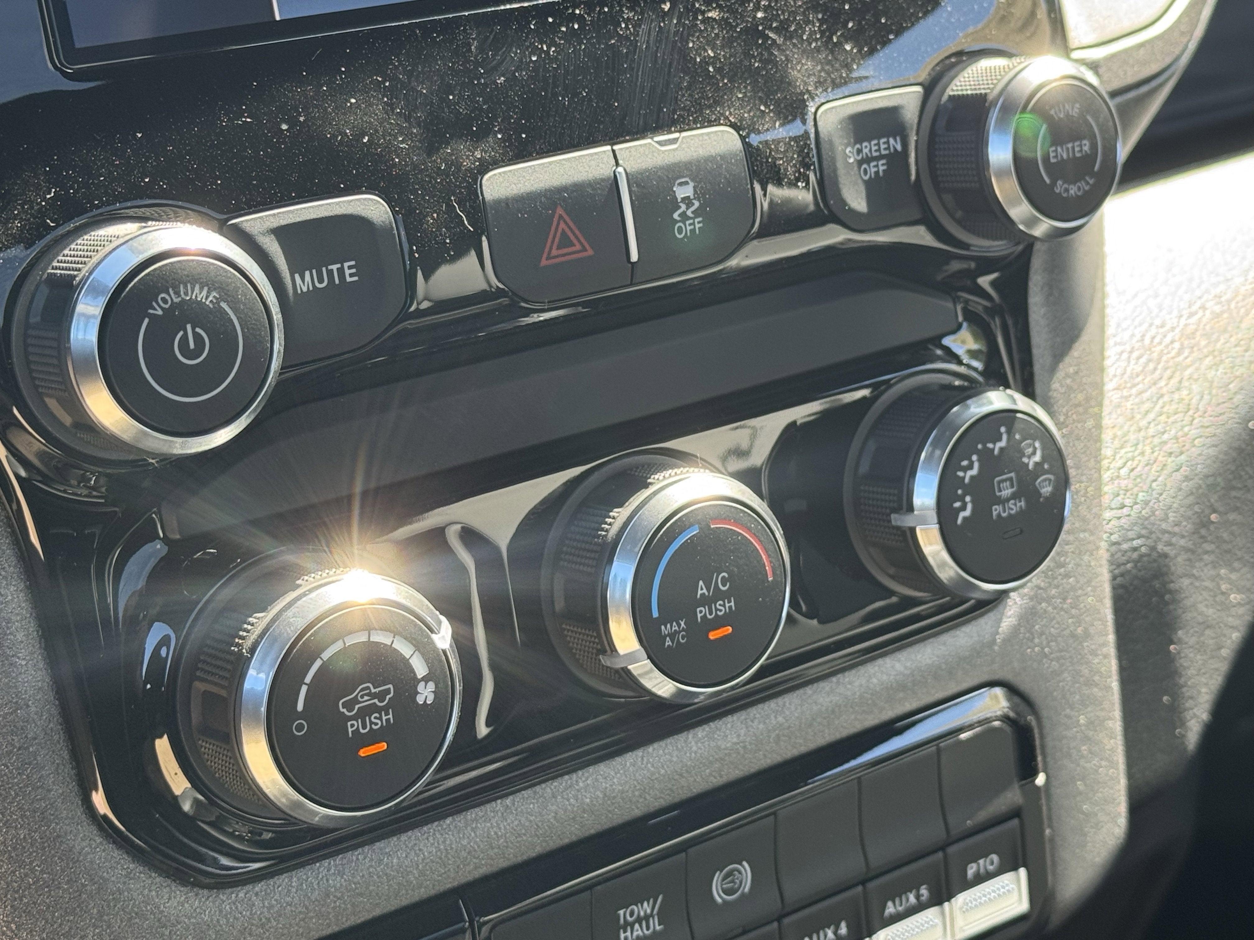 2025 RAM 5500HD Tradesman