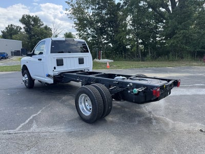 2025 RAM 3500 Tradesman Chassis Cab 4x4 167.5 WB