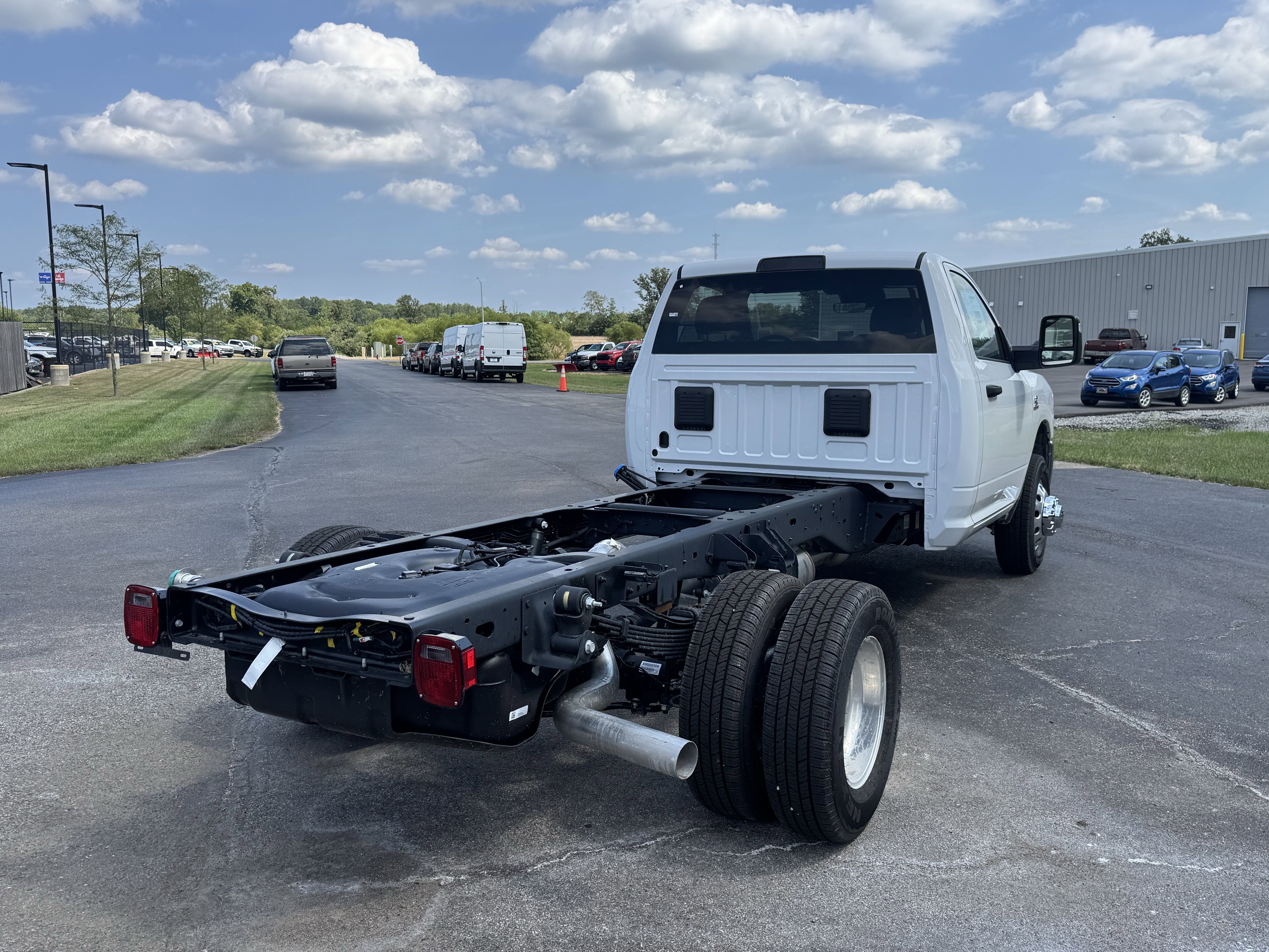 2025 RAM 3500 Tradesman Chassis Cab 4x4 167.5 WB