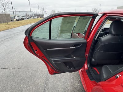 2022 Toyota Camry Base