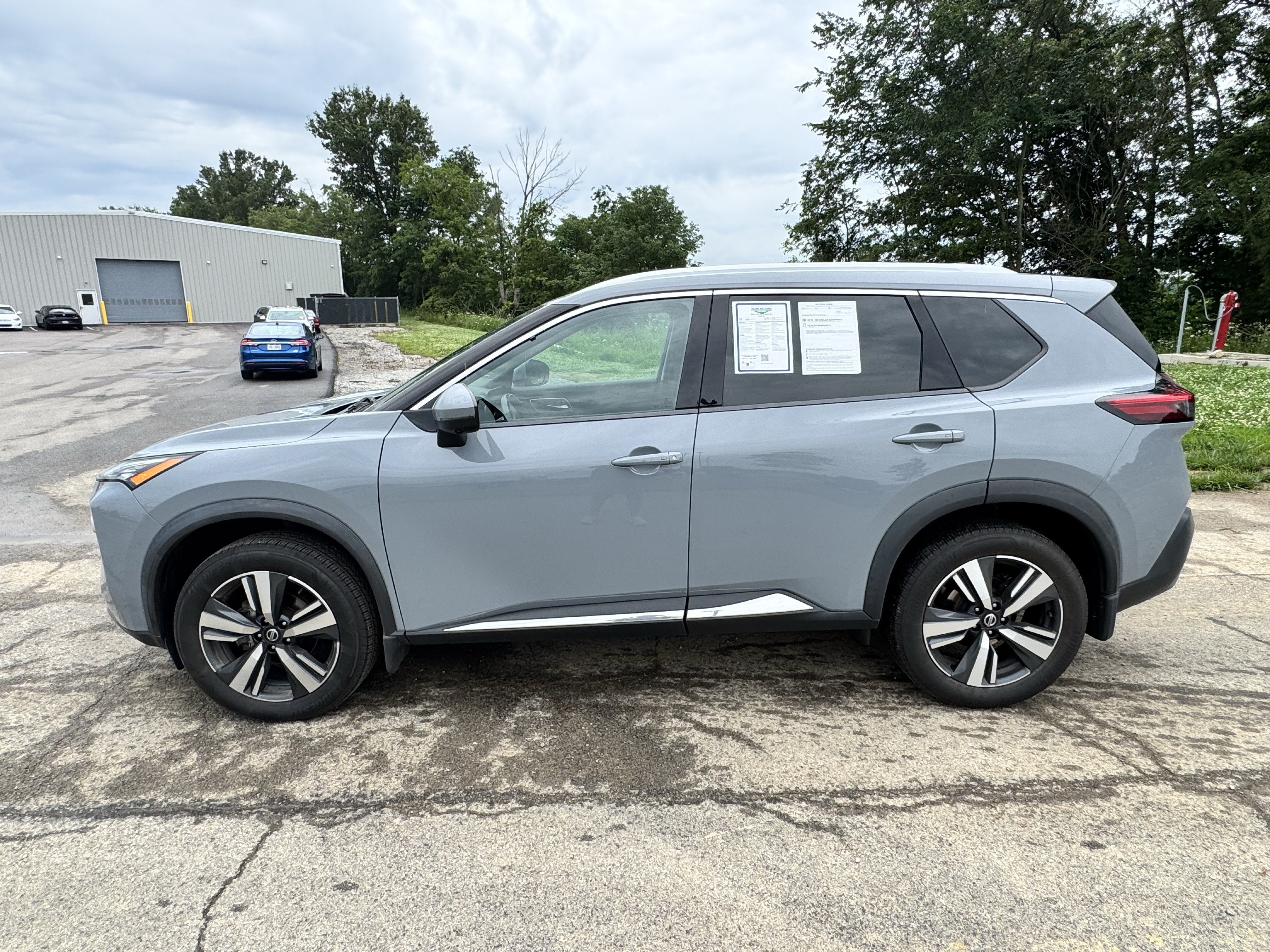 2021 Nissan Rogue SL