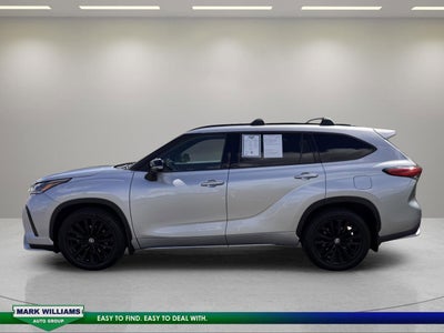 2023 Toyota Highlander XSE