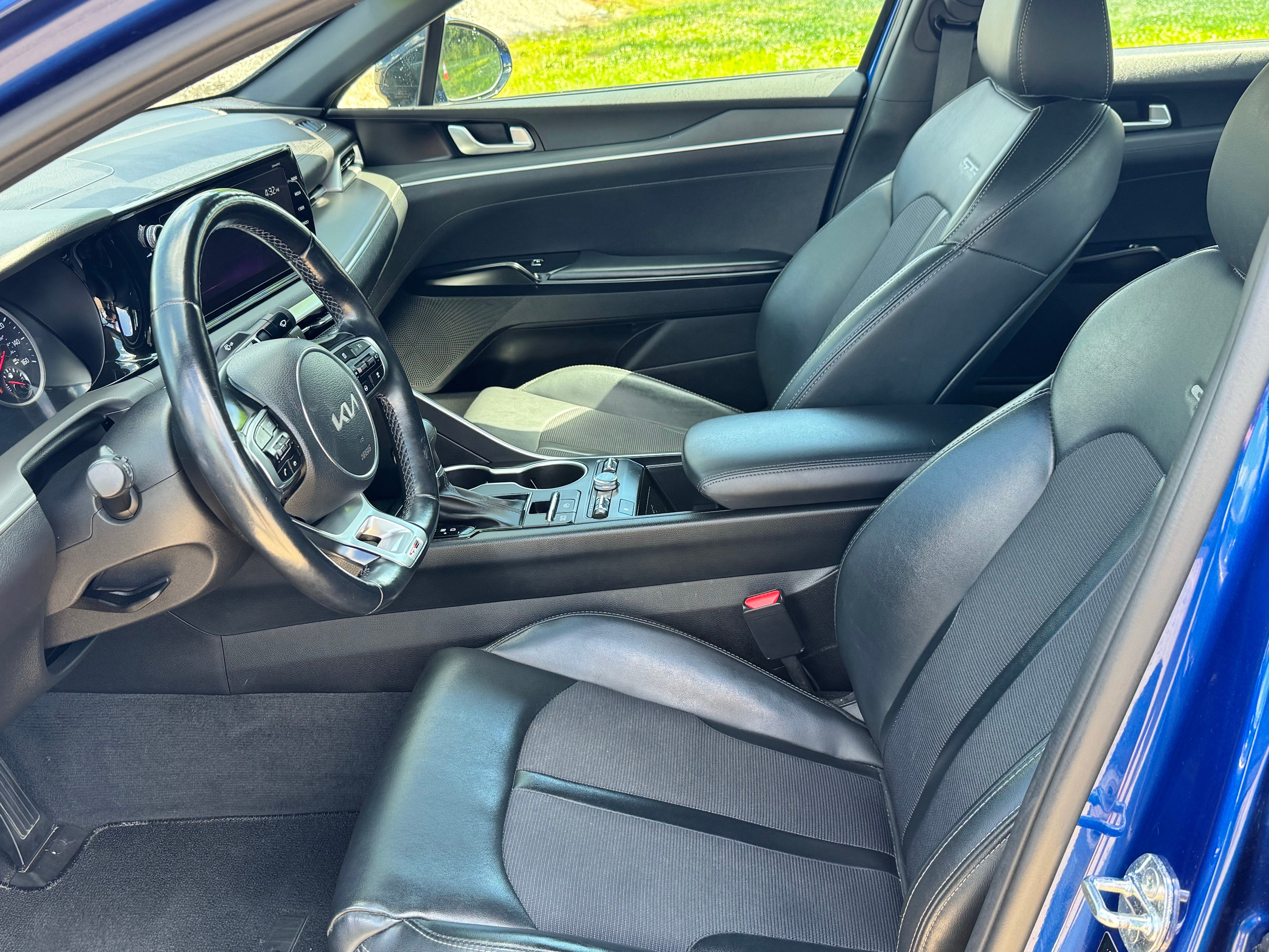 2022 Kia K5 GT-Line