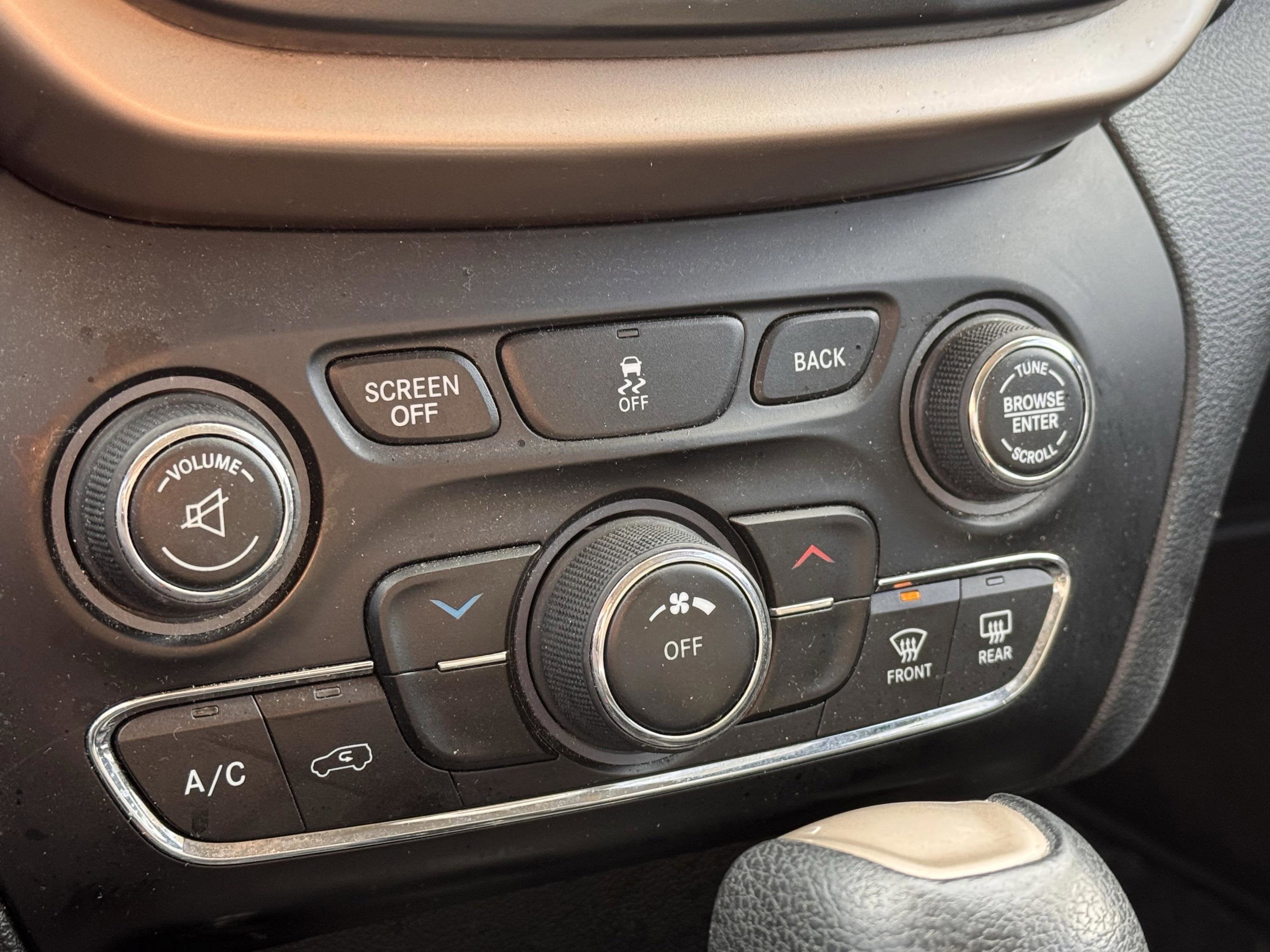 2016 Jeep Cherokee Latitude