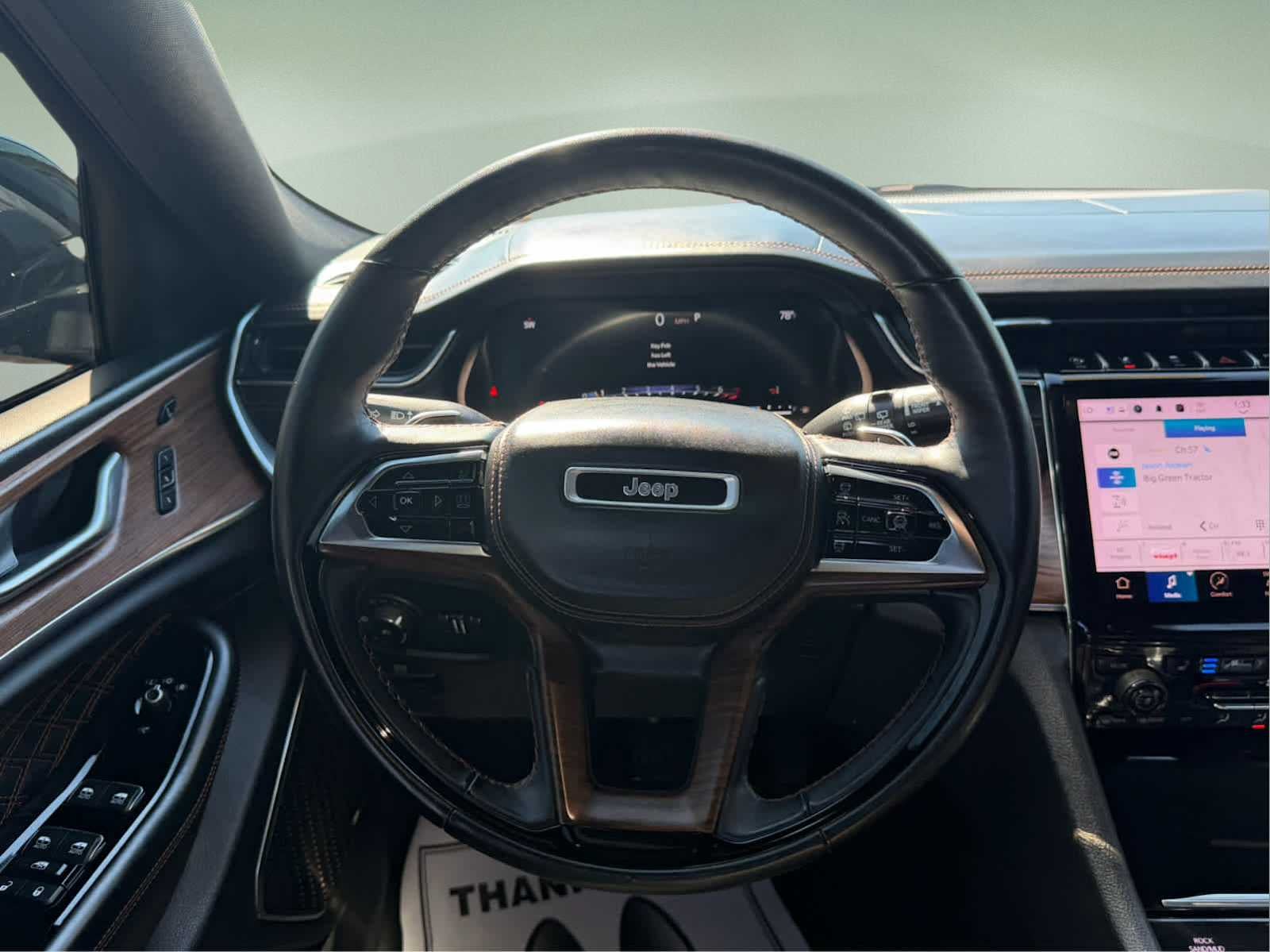 2022 Jeep Grand Cherokee Summit