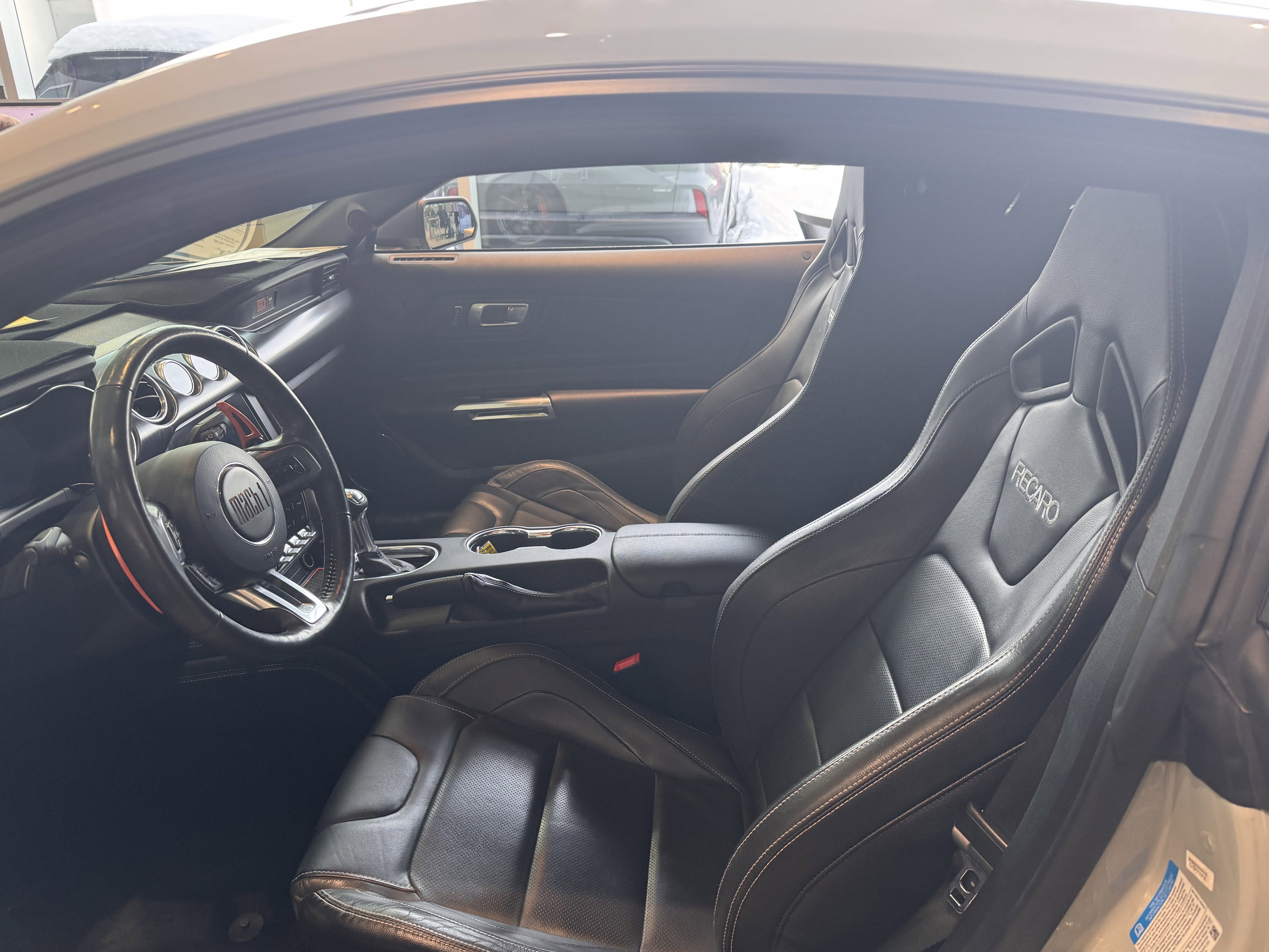 2022 Ford Mustang Mach 1