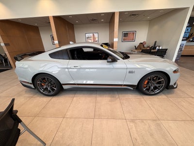 2022 Ford Mustang Mach 1