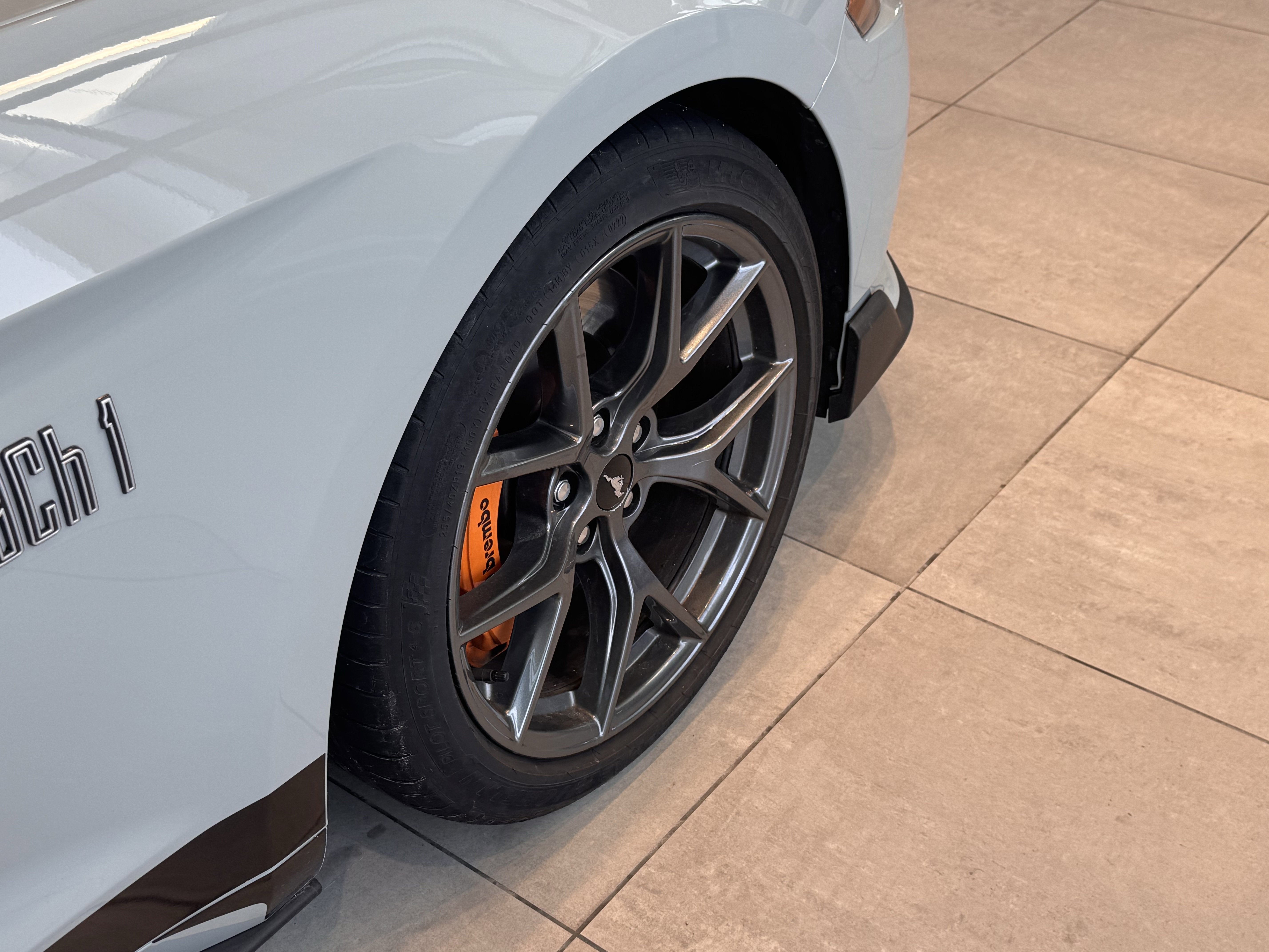 2022 Ford Mustang Mach 1