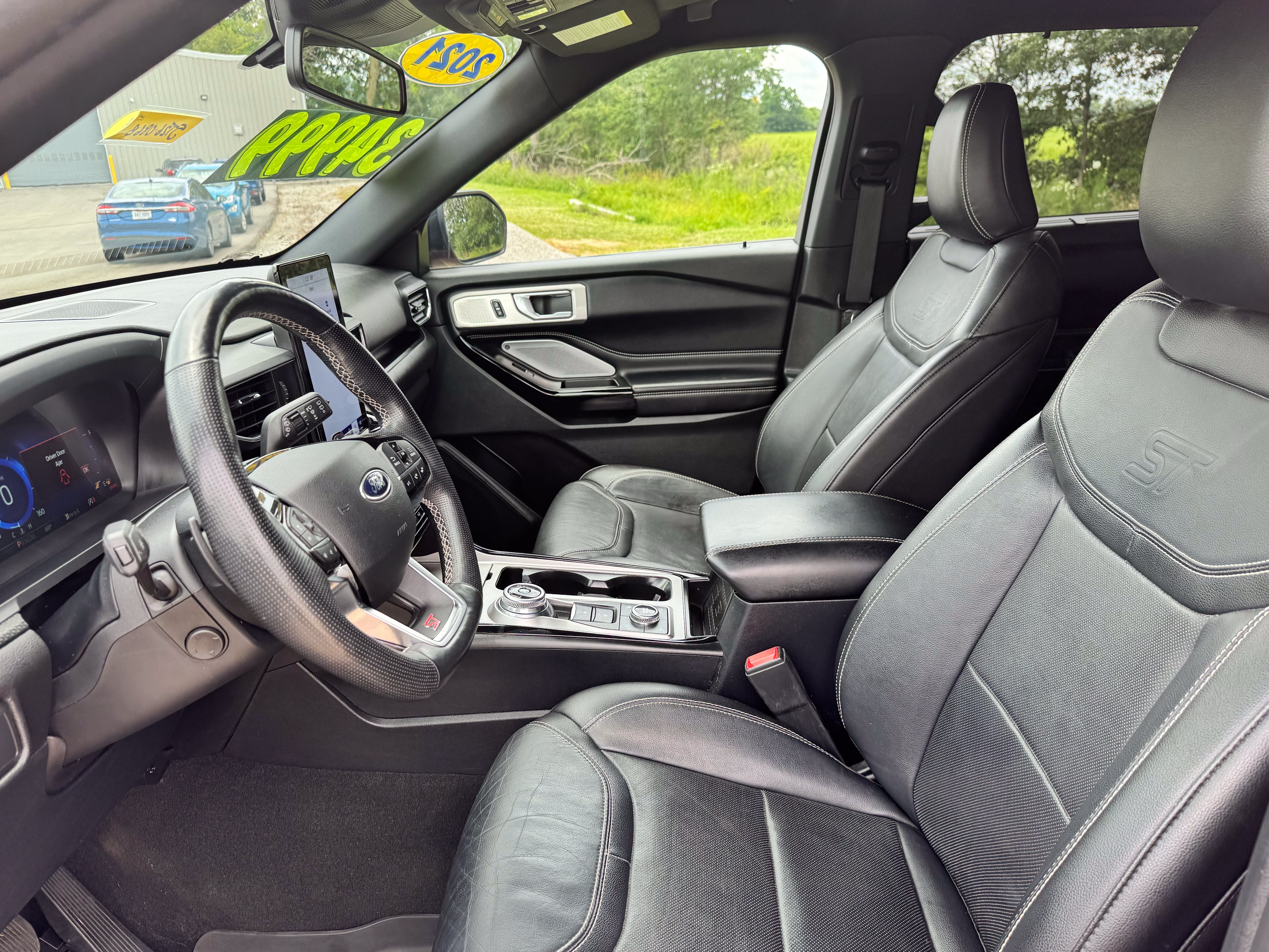 2021 Ford Explorer ST