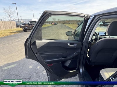 2021 Ford Escape Hybrid SE
