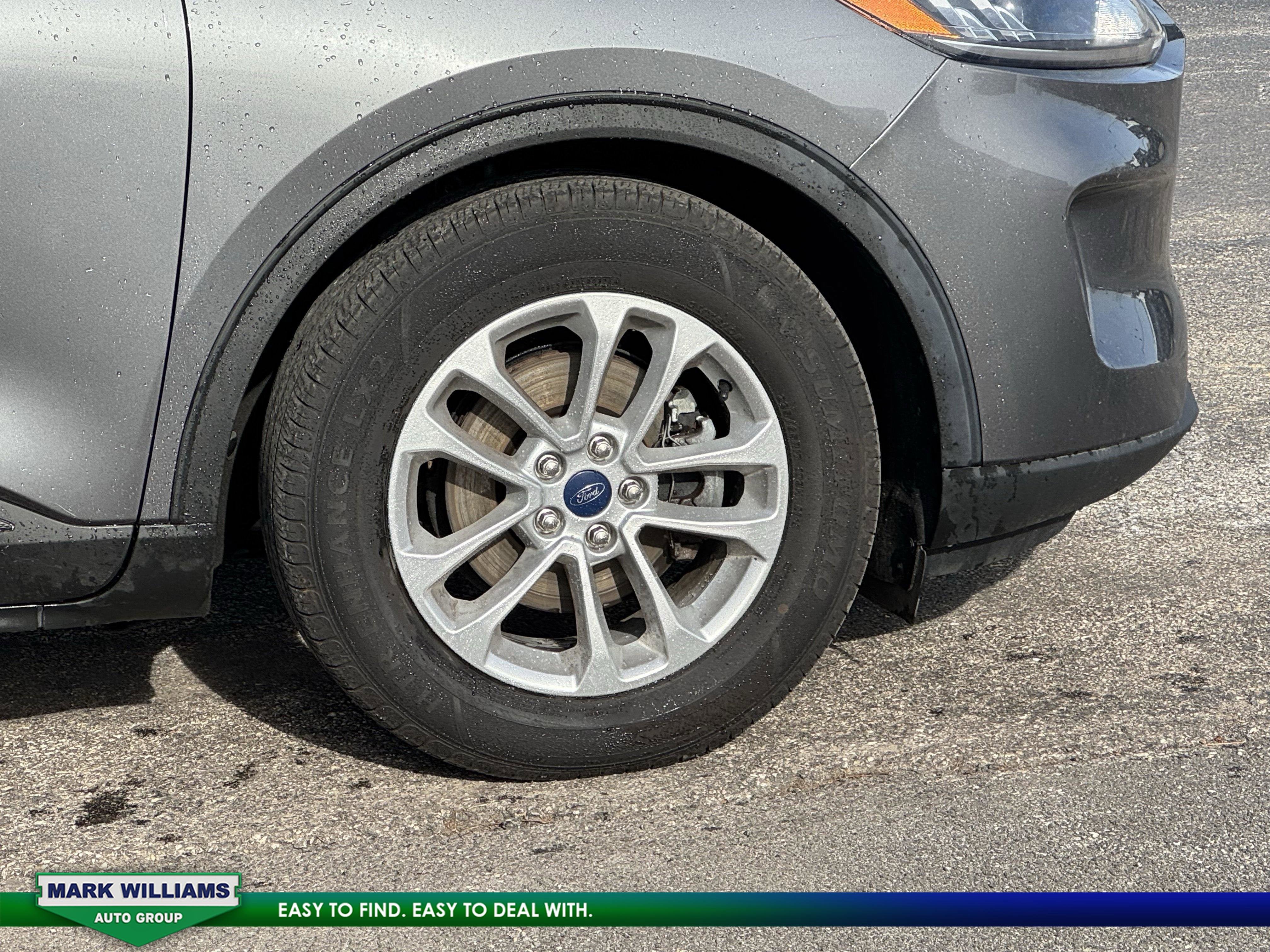 2021 Ford Escape Hybrid SE