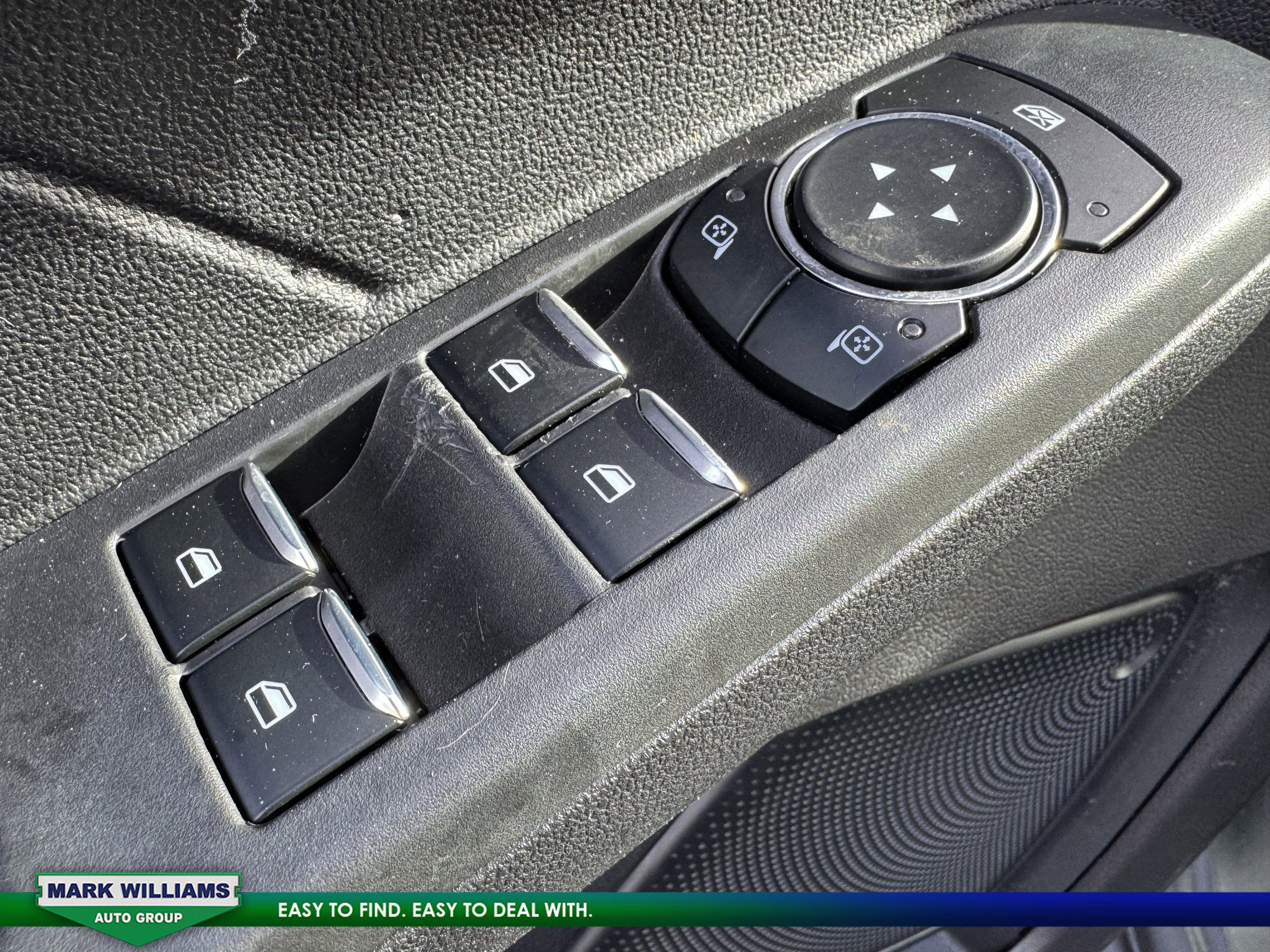 2021 Ford Escape Hybrid SE