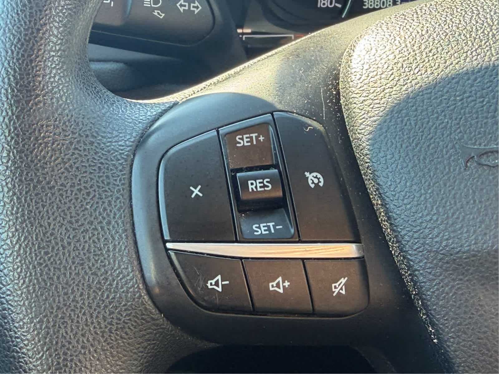 2022 Ford Escape SE Hybrid