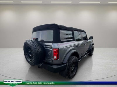 2022 Ford Bronco Base