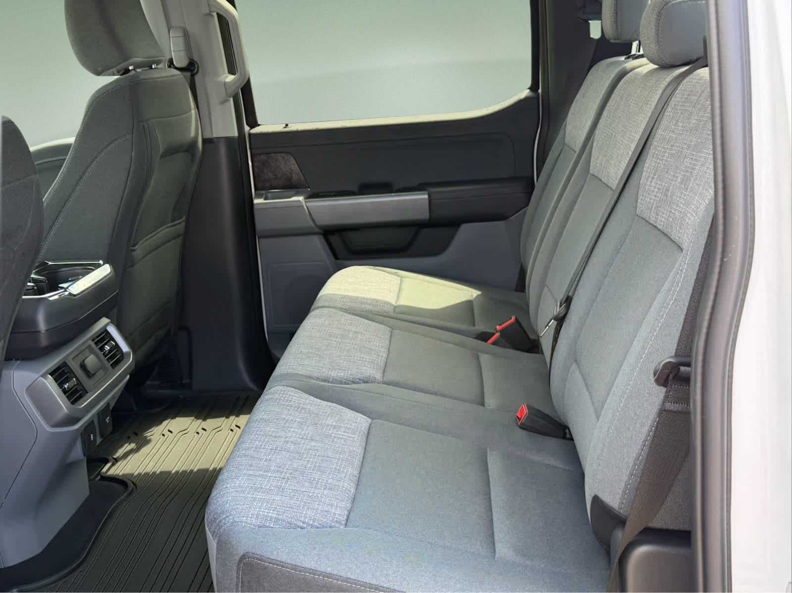 2023 Ford F-150 Lightning XLT