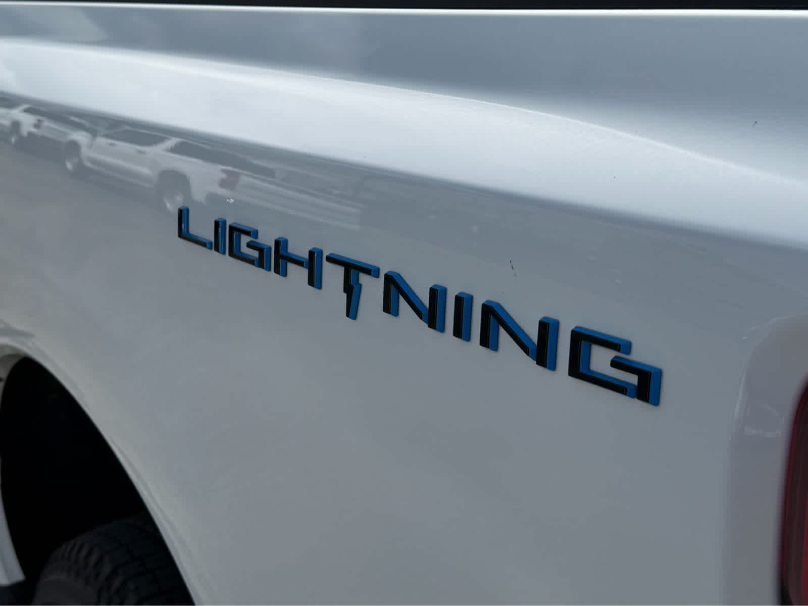 2023 Ford F-150 Lightning XLT