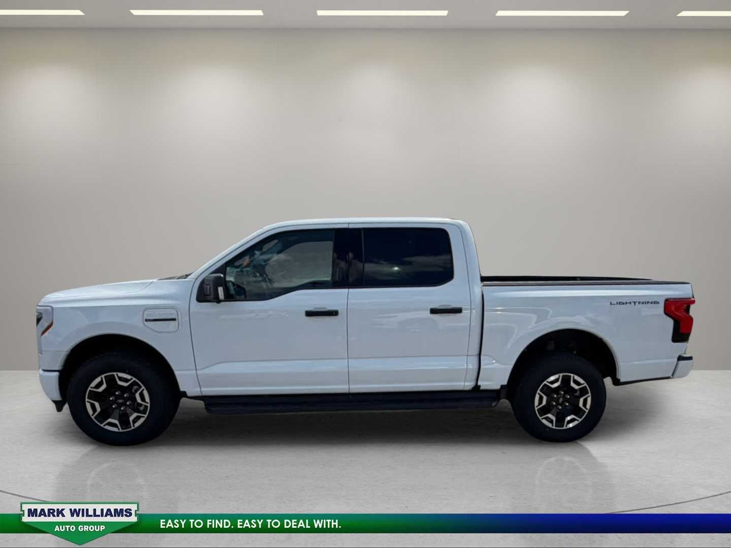 2023 Ford F-150 Lightning XLT