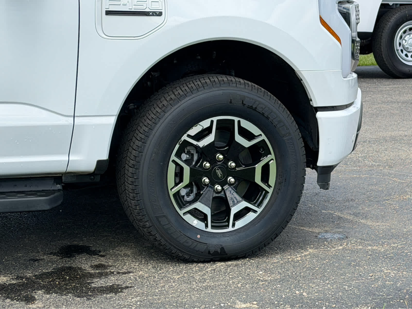 2023 Ford F-150 Lightning XLT
