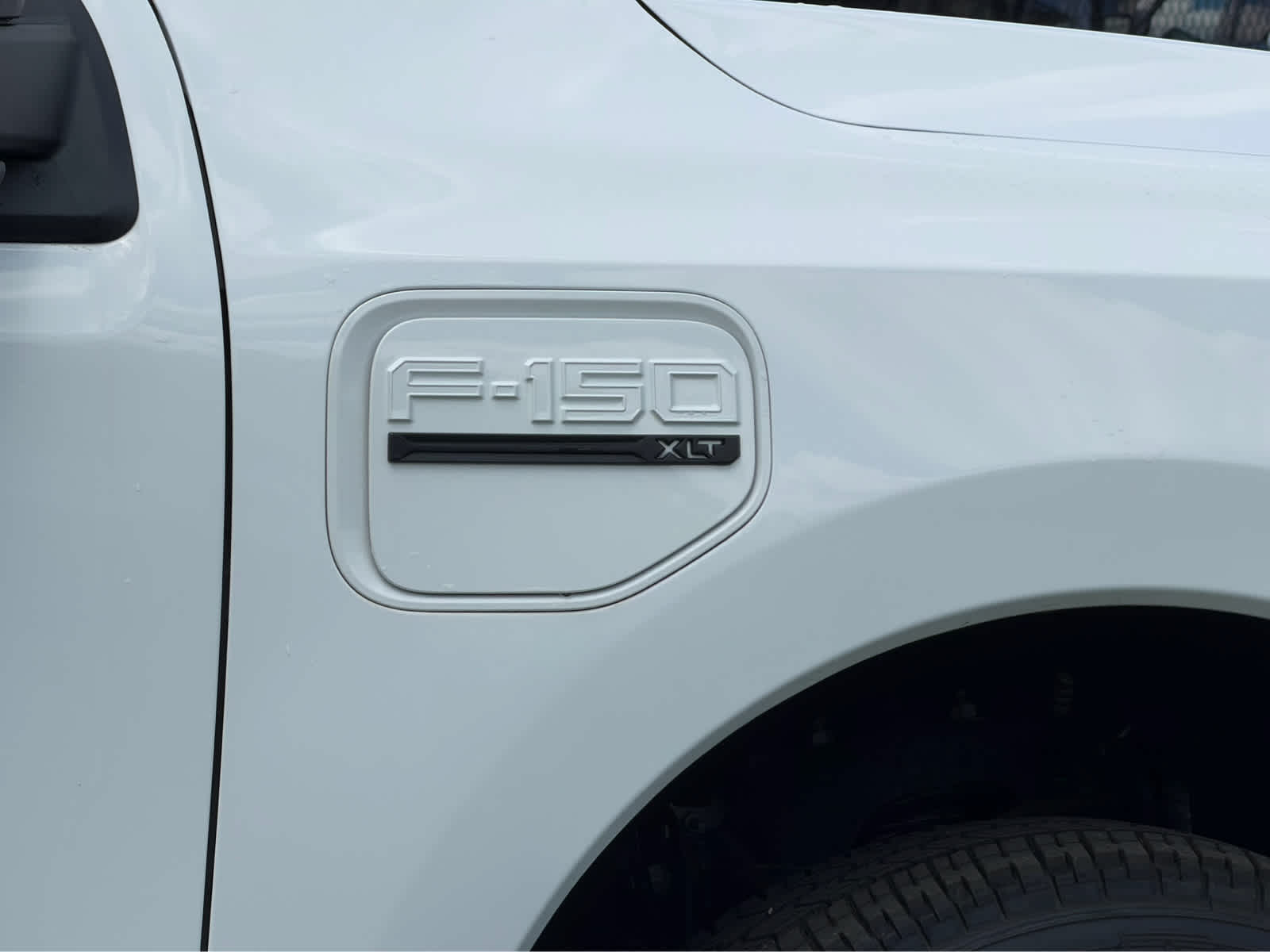 2023 Ford F-150 Lightning XLT