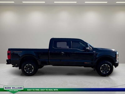 2023 Ford Super Duty F-250 Pickup LARIAT