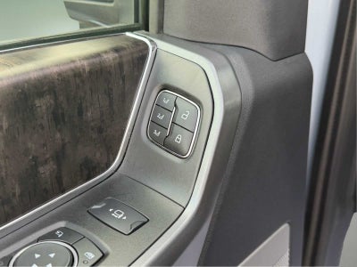 2025 Ford Super Duty F-350 SRW Pickup LARIAT