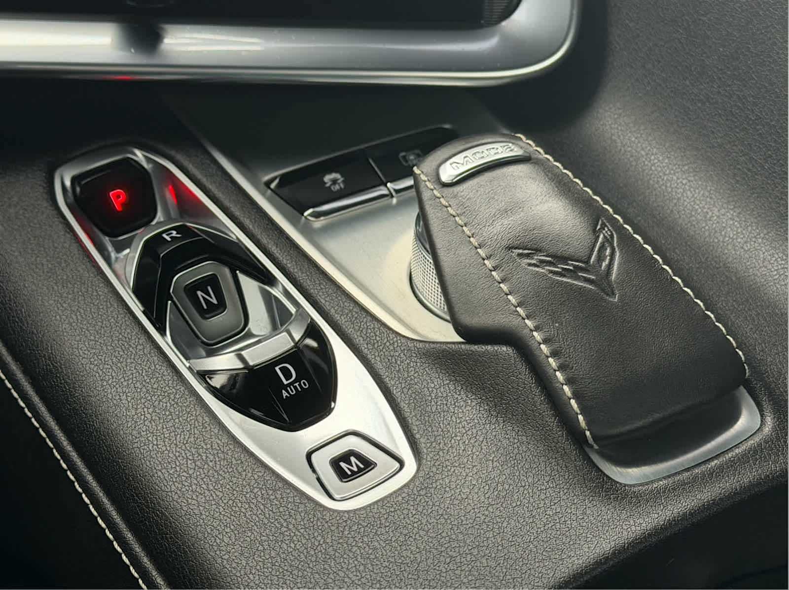 2023 Chevrolet Corvette 2LT
