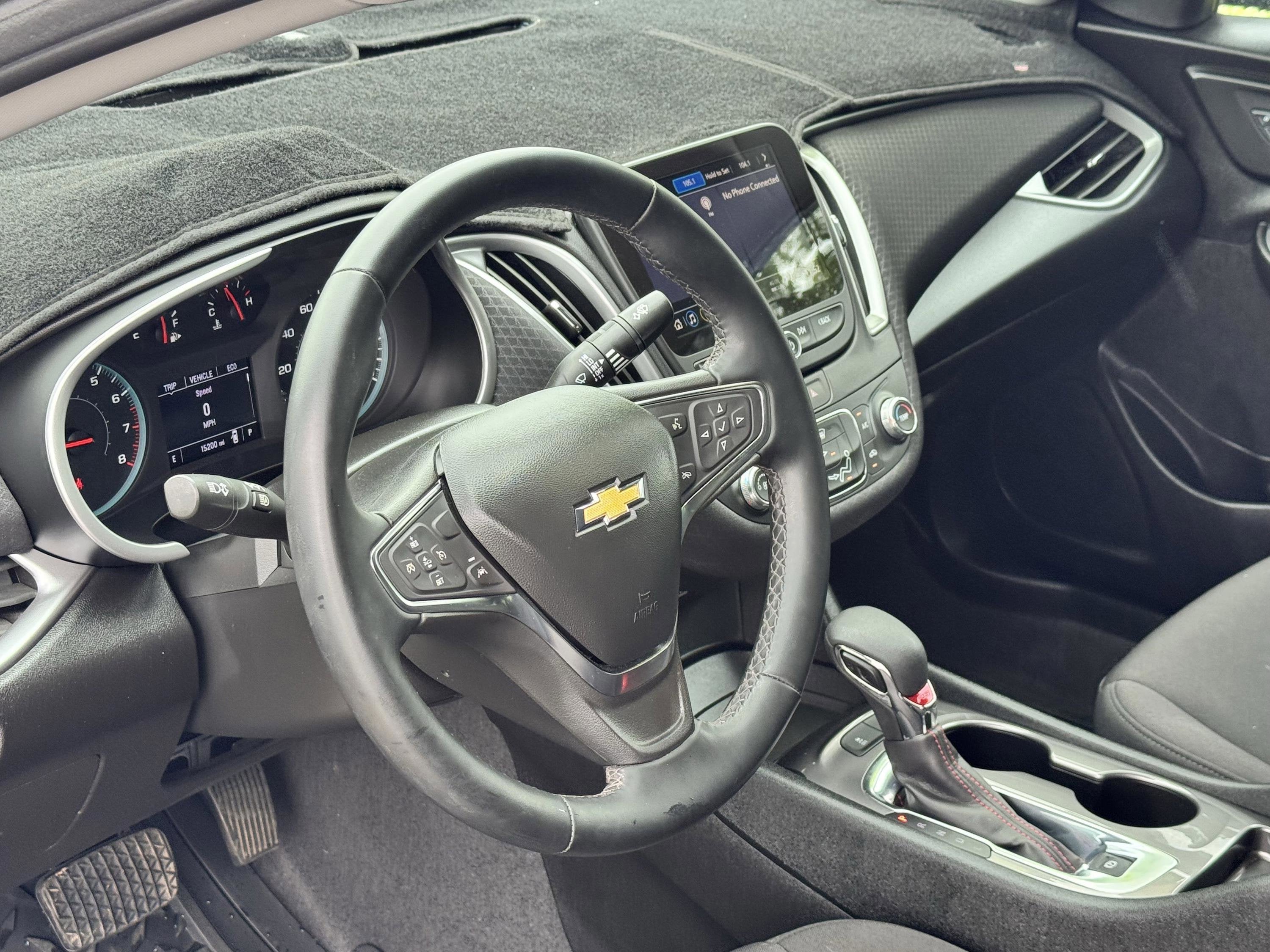 2025 Chevrolet Malibu RS