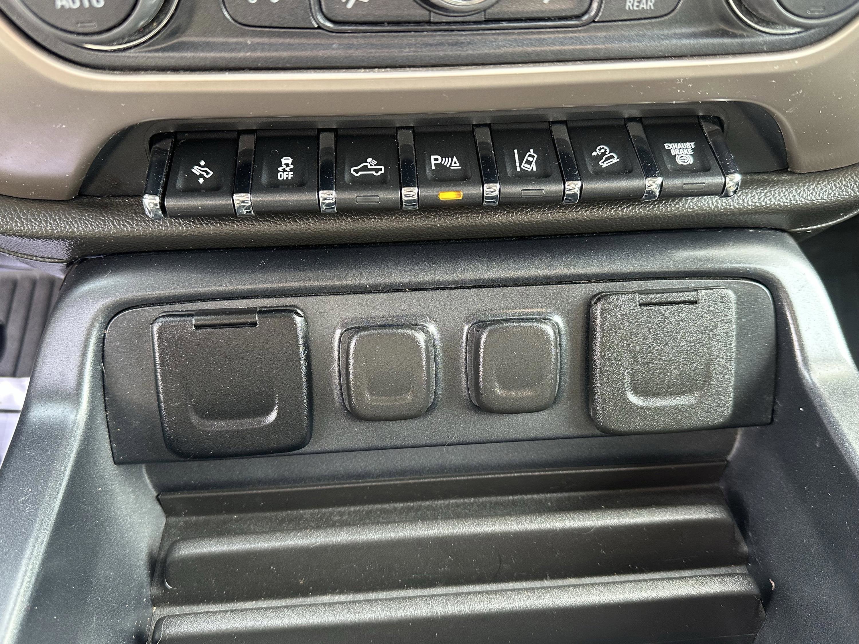 2016 GMC Sierra 2500HD Denali