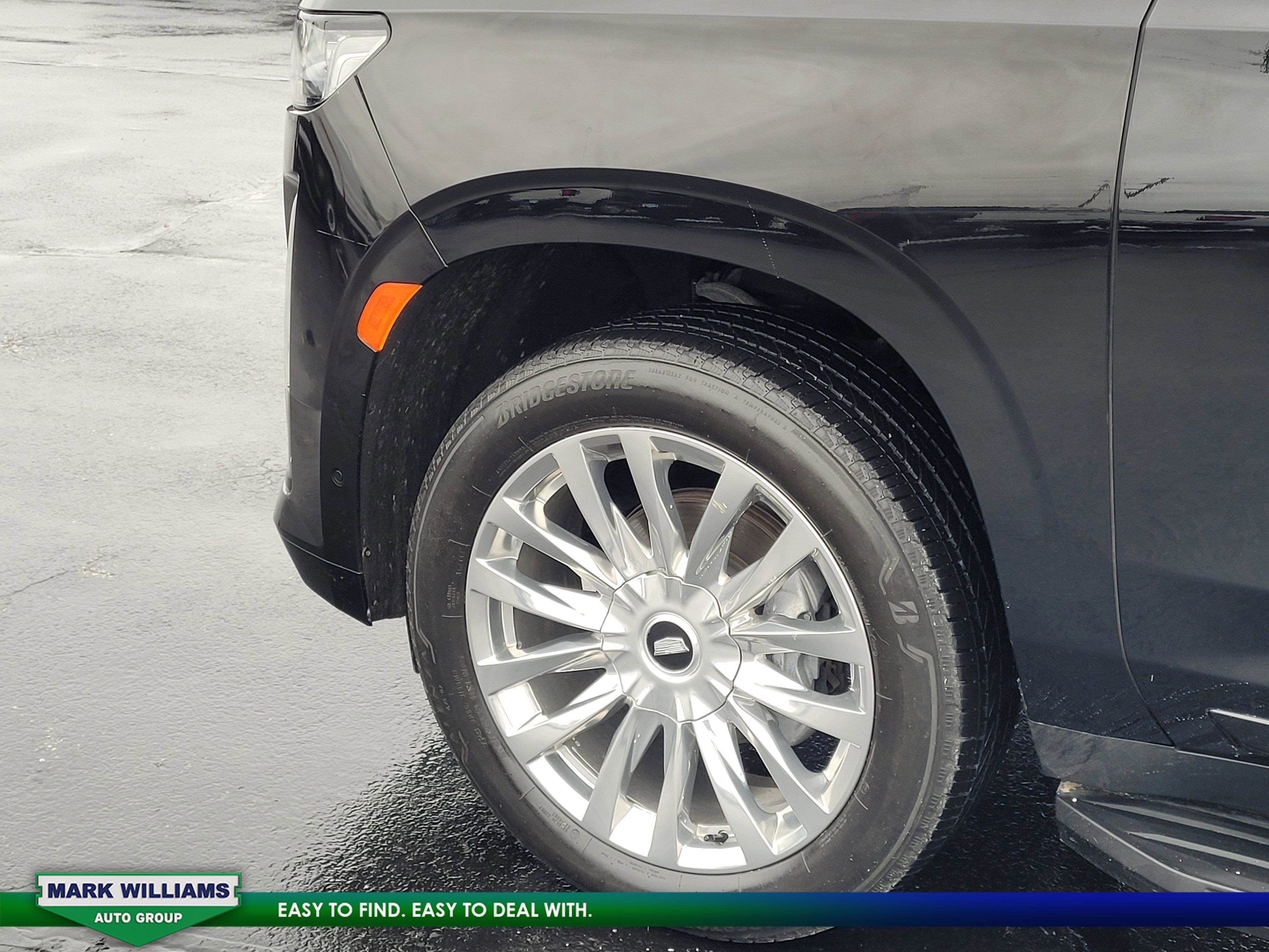 2023 Cadillac Escalade Sport