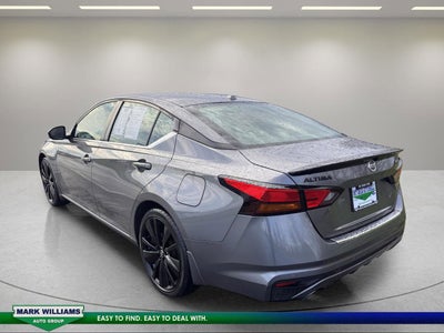 2022 Nissan Altima 2.5 SR