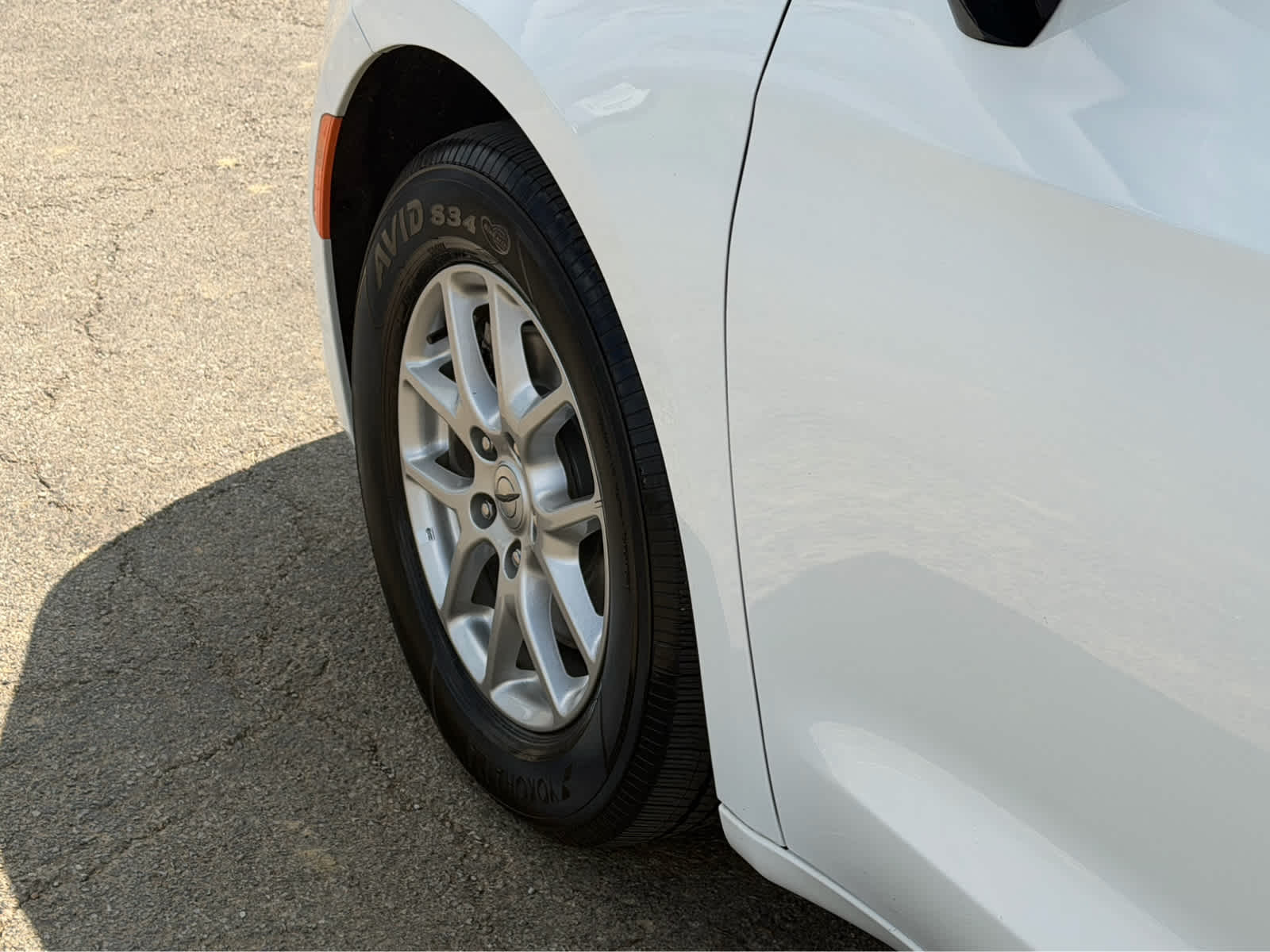 2025 Chrysler Pacifica Select