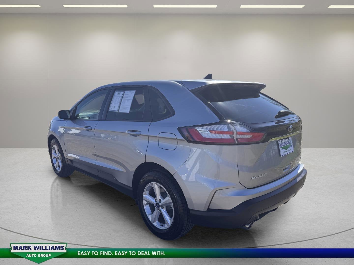 2020 Ford Edge SE