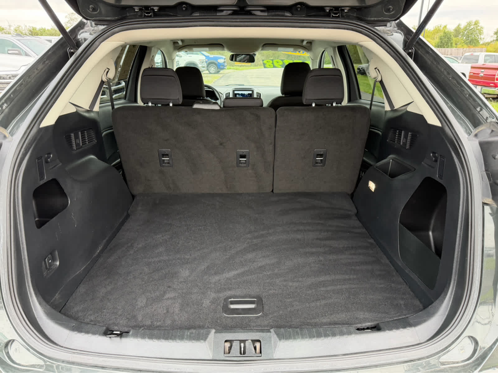 2024 Ford Edge SE
