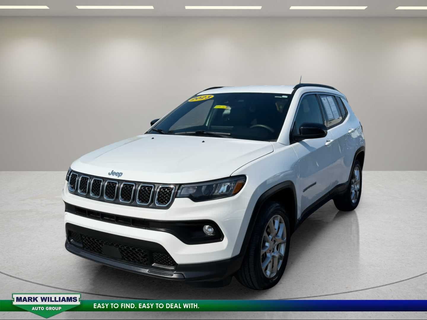2023 Jeep Compass Latitude Lux