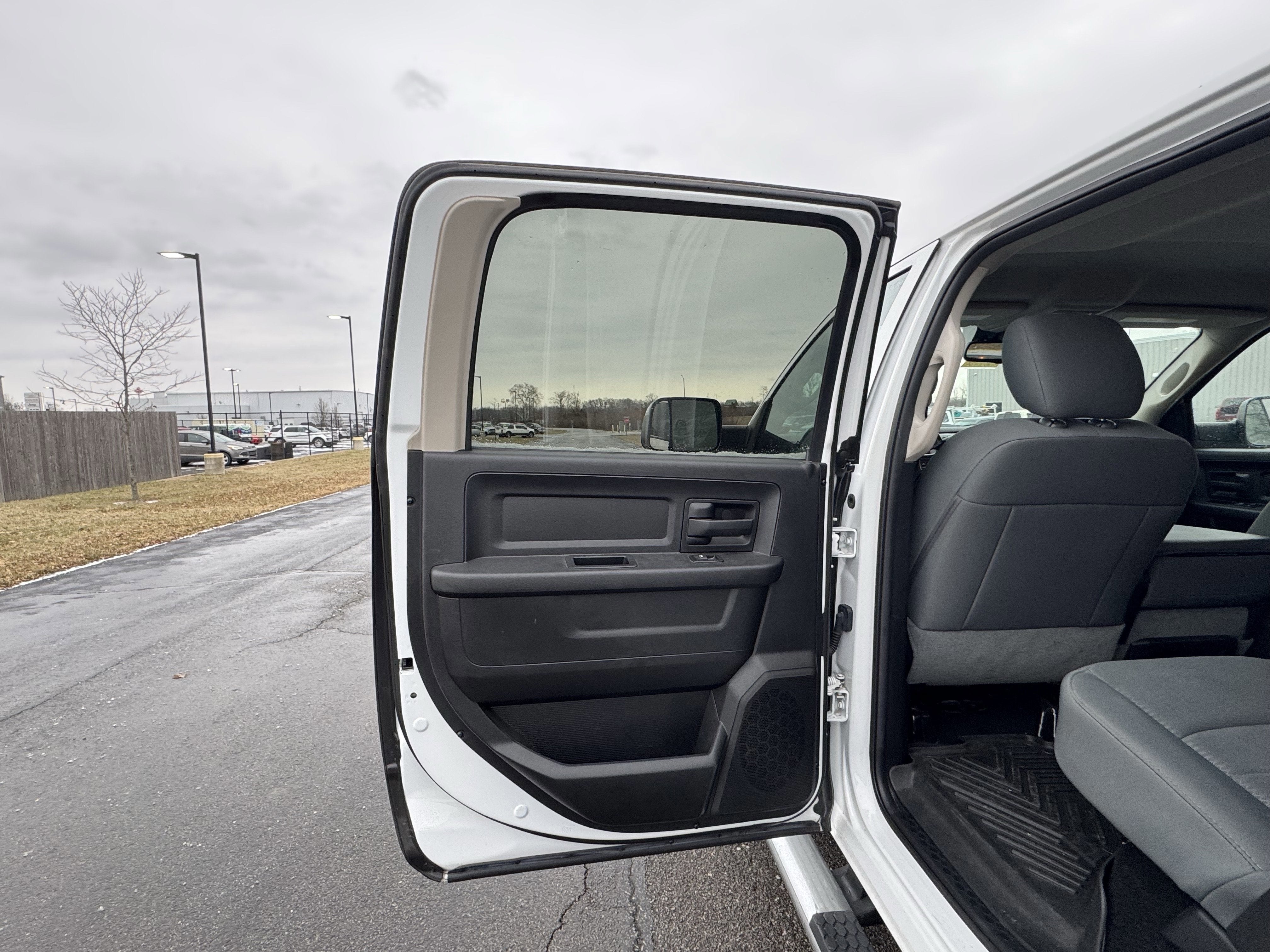 2016 RAM 3500 Tradesman