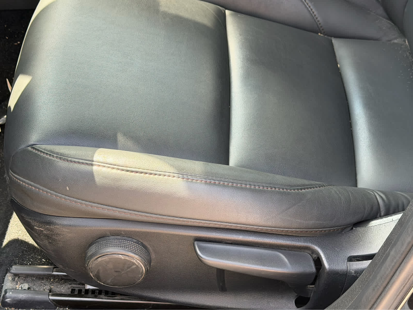 2024 Mazda Mazda3 Sedan 2.5 S Select Sport