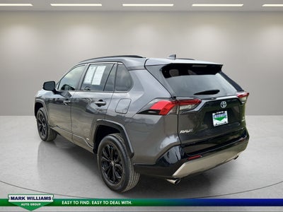 2023 Toyota RAV4 Hybrid SE
