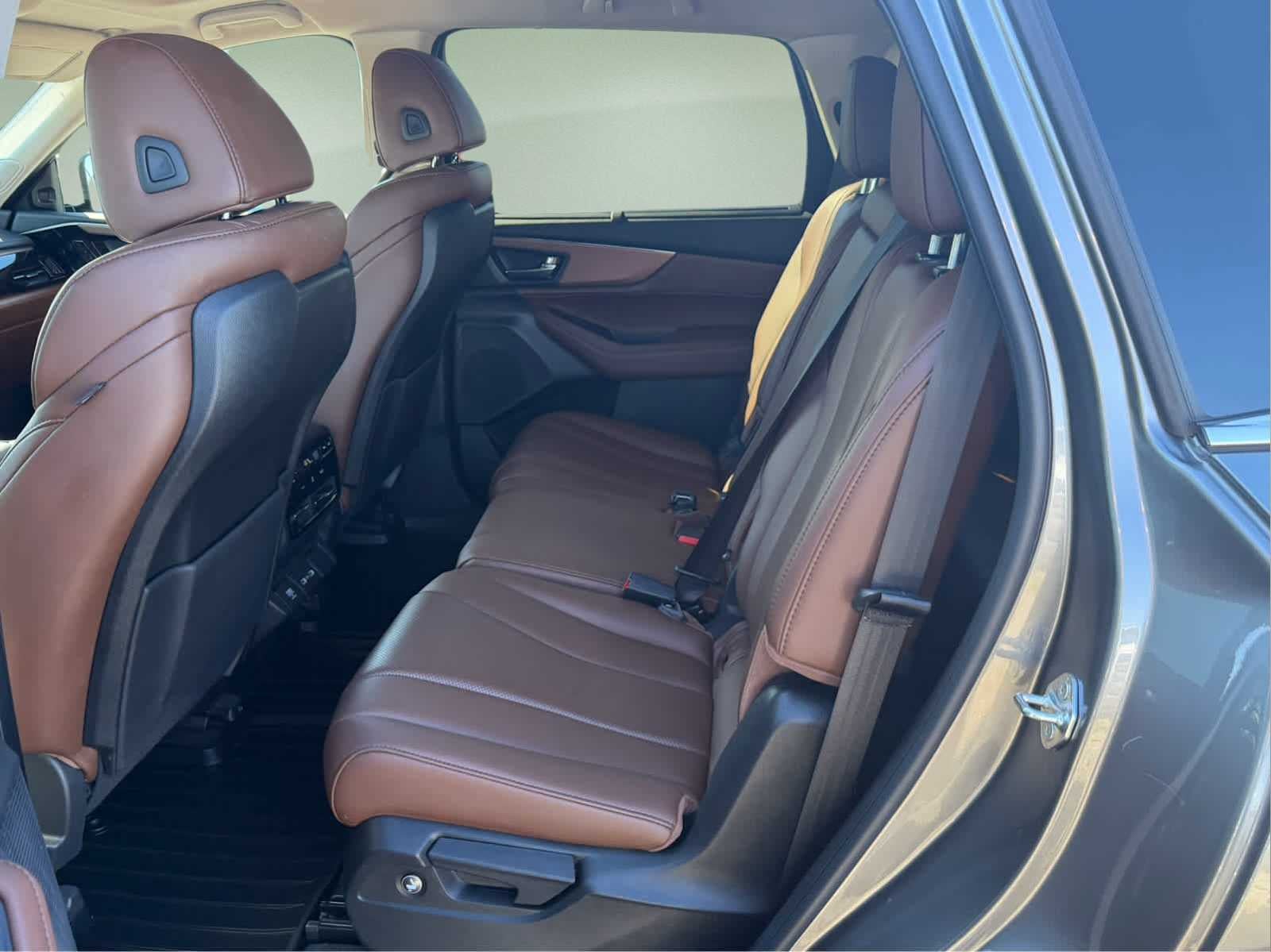 2022 Acura MDX w/Technology Package