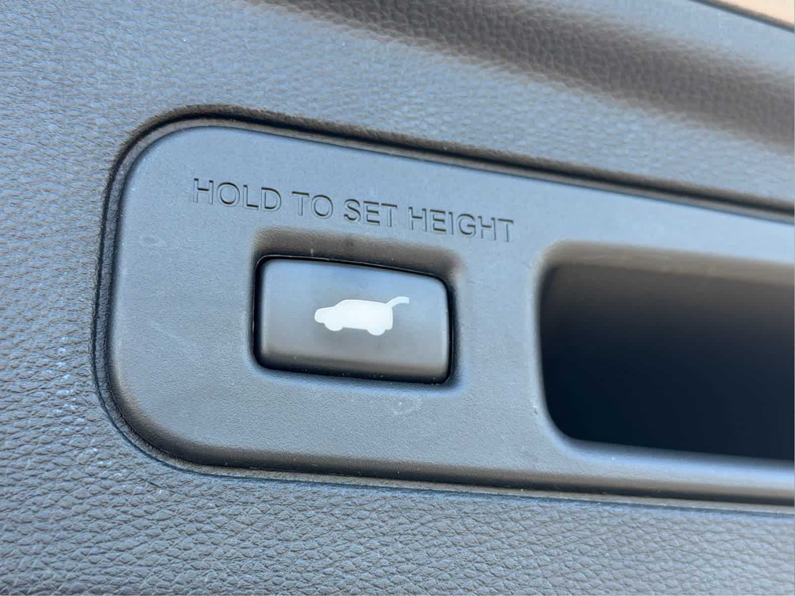 2022 Acura MDX w/Technology Package