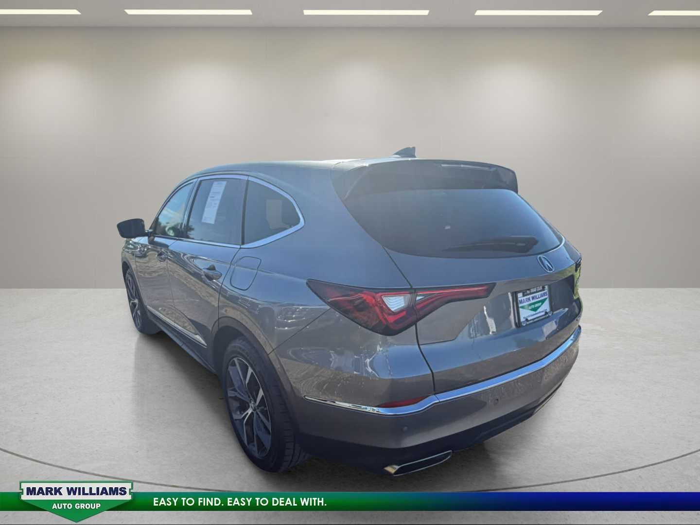 2022 Acura MDX w/Technology Package