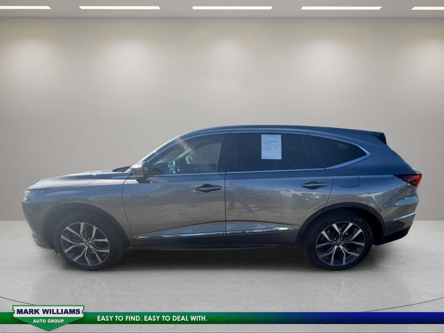 2022 Acura MDX w/Technology Package