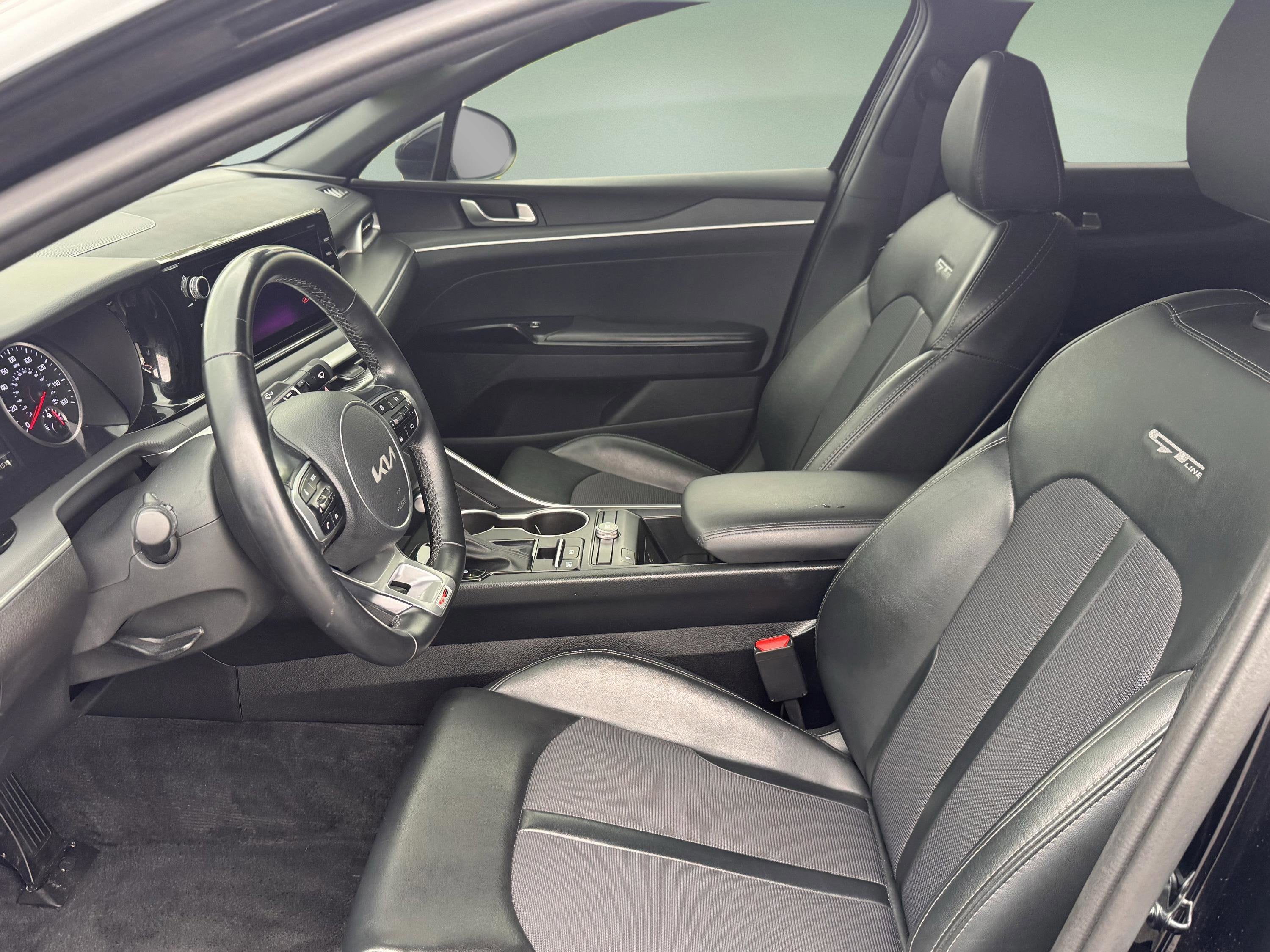 2022 Kia K5 GT-Line