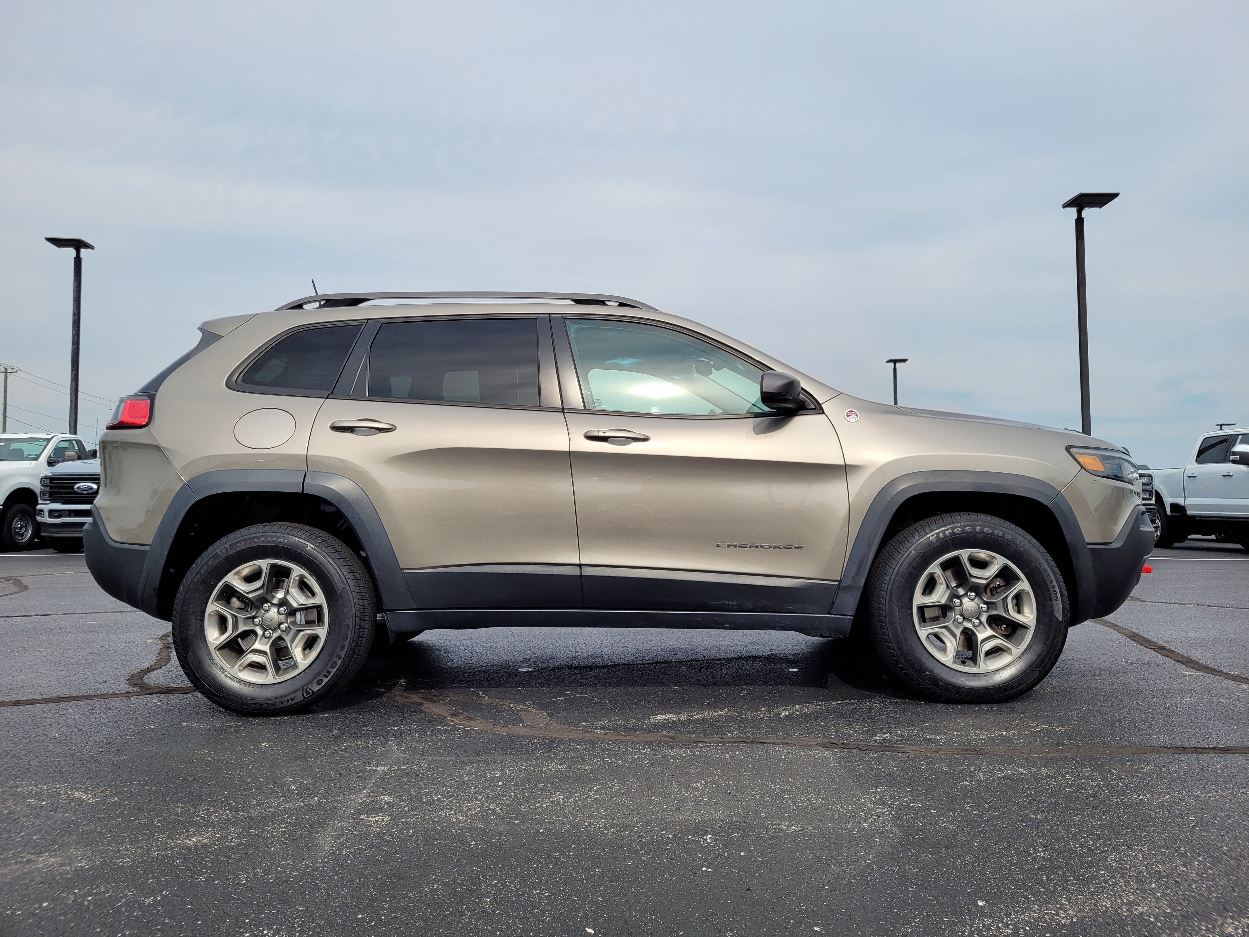 2019 Jeep Cherokee Trailhawk