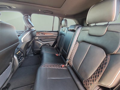 2023 Jeep Grand Cherokee Summit